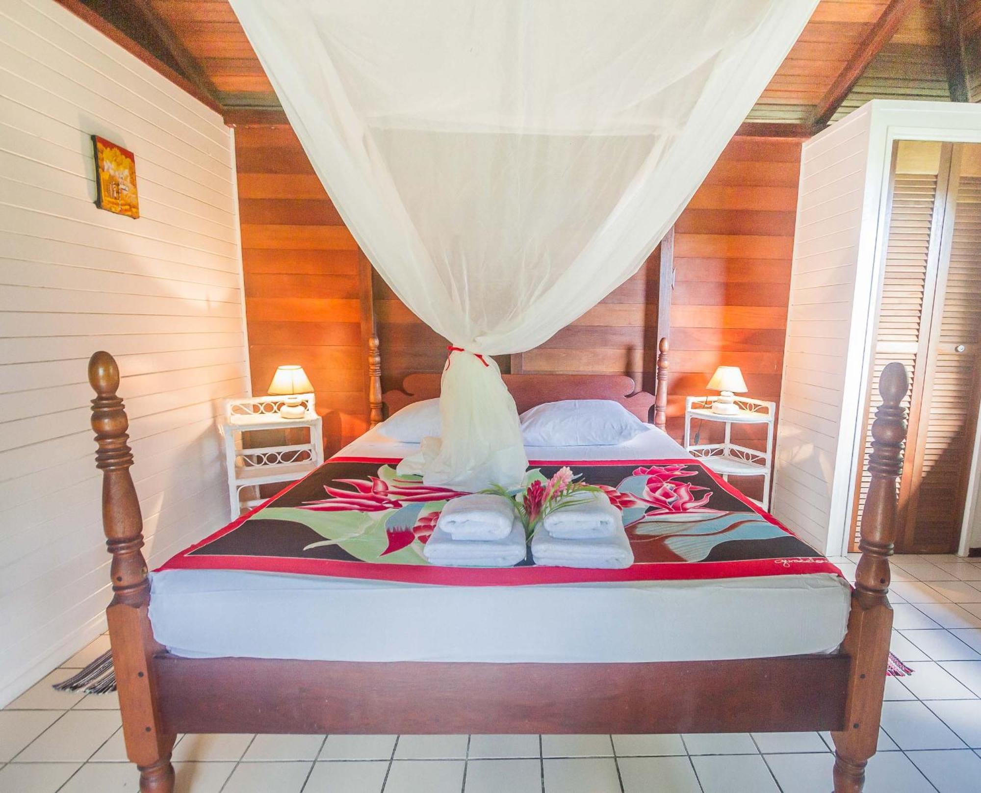 Ecolodges Karet Deshaies Dış mekan fotoğraf